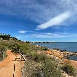 3 Bedroom Duplex Cabo Roig Hébergement de vacances *