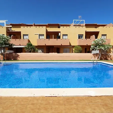 3 Bedroom Duplex Cabo Roig بيت للعطل *