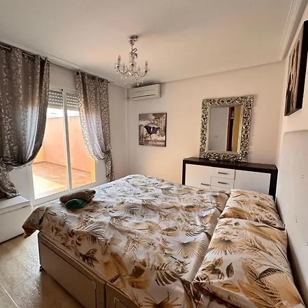 بيت للعطل 3 Bedroom Duplex Cabo Roig