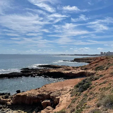 3 Bedroom Duplex Cabo Roig بيت للعطل أوريويلا